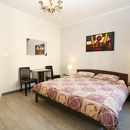 Old Town Rooms And Apartment 3* Porec