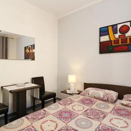 Old Town Rooms And Apartment Guest house Porec